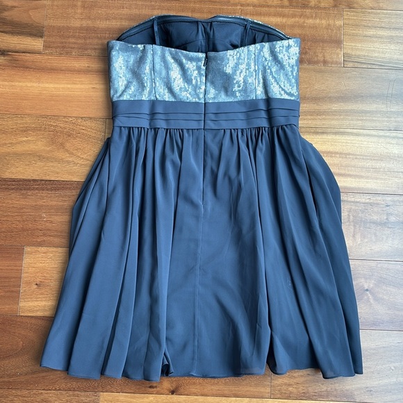 Strapless cocktail dress - Picture 10 of 11